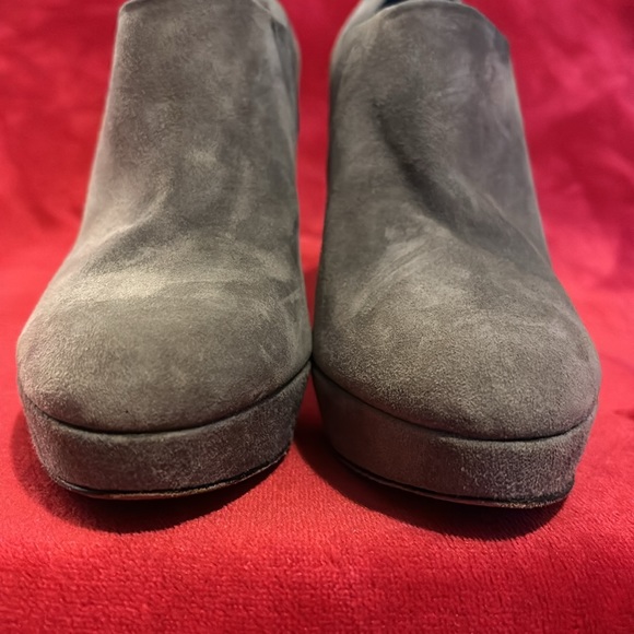 STUART WEITZMAN PLATFORM BOOTIES 8 - Picture 4 of 8